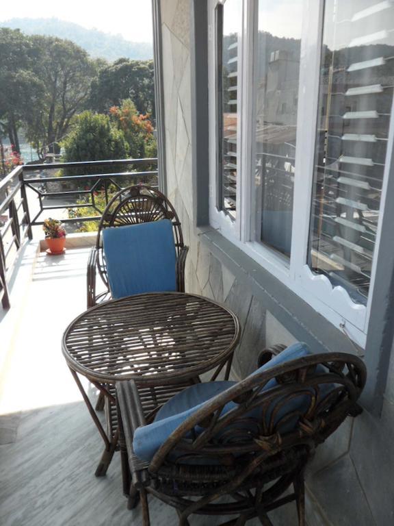 Hotel Nirvana Pokhara Exterior photo