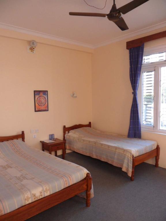 Hotel Nirvana Pokhara Room photo