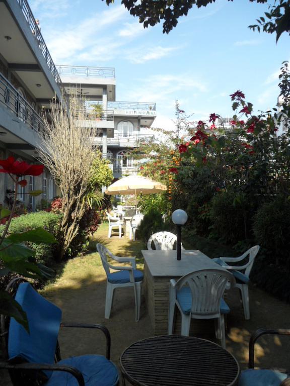 Hotel Nirvana Pokhara Exterior photo